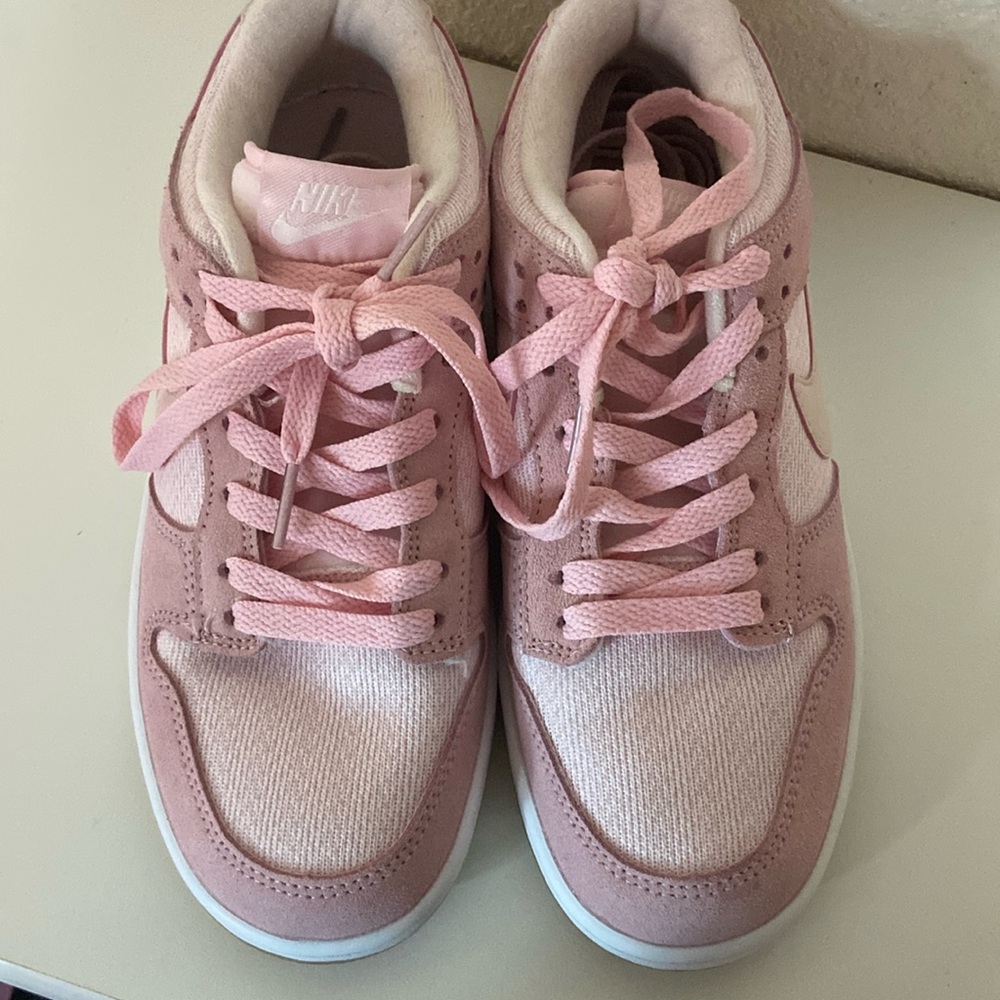 Nike teddy bear dunks